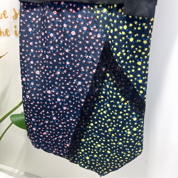 TOPSHOP Hoodie Sweatshirt Hybrid Floral Lace Asymmetrical Hem MIDI Dress Size 4 - Picture 8 of 14